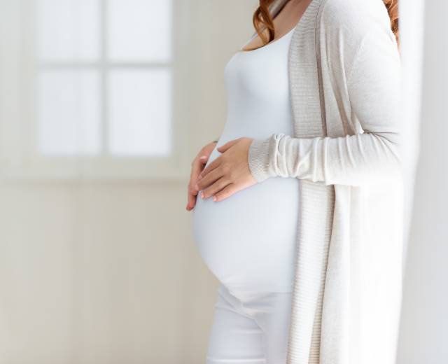 Żylaki w ciąży – przyczyny, objawy, profilaktyka i sposoby leczenia