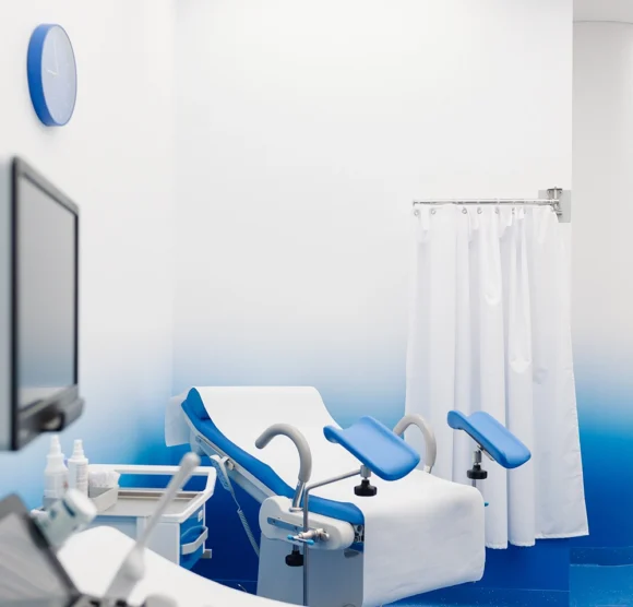 Nowoczesny gabinet flebologiczny Warszawa – fotel zabiegowy, USG i sprzęt do diagnostyki żył miednicy.